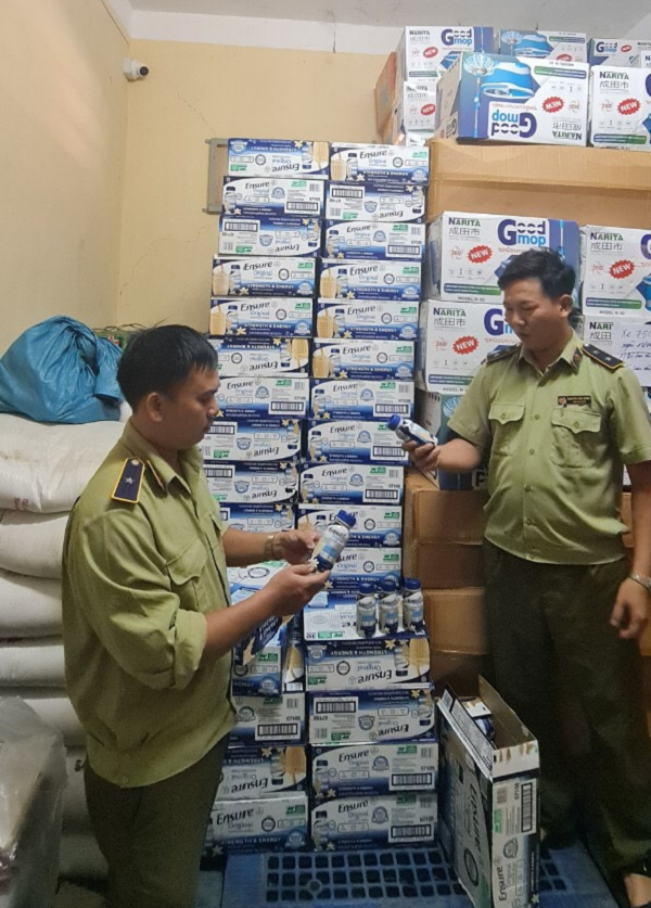 Phú Yên: Phát hiện xe tải vận chuyển 5.700 chai sữa Ensure không hóa đơn chứng từ